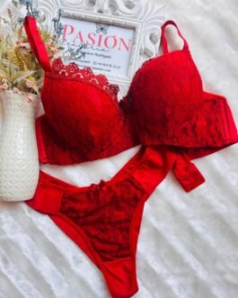 Conjunto Lencería Roja Corazón Encaje Pasión